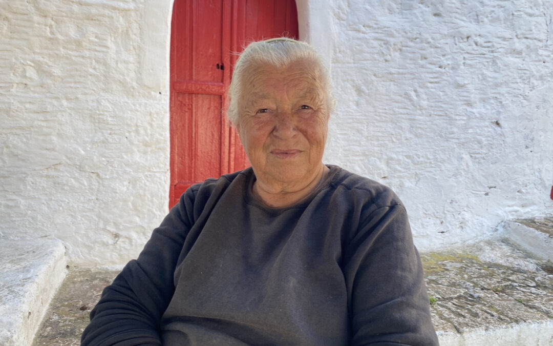 Μια 73χρονη φροντίζει καθημερινά τη Μονή του Αγίου Ιωάννη του «Αλάργα»