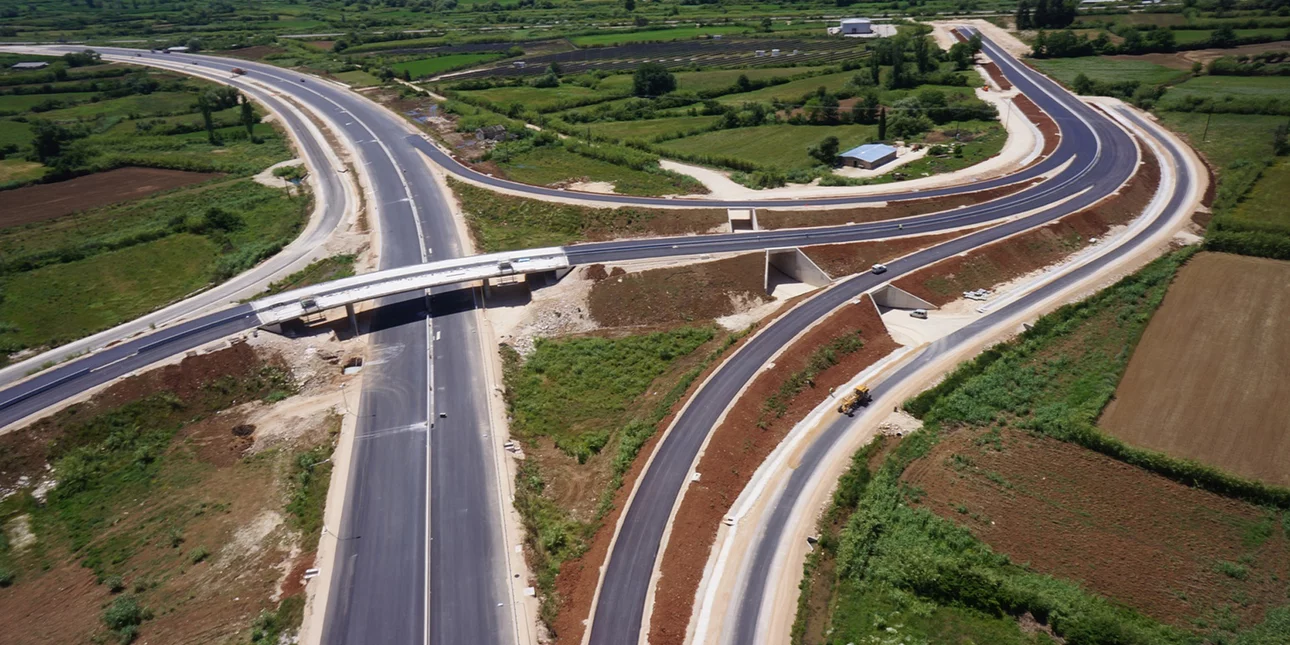 Το χρονοδιάγραμμα για τη διπλή σύνδεση Λευκάδας με την Αμβρακία Οδό