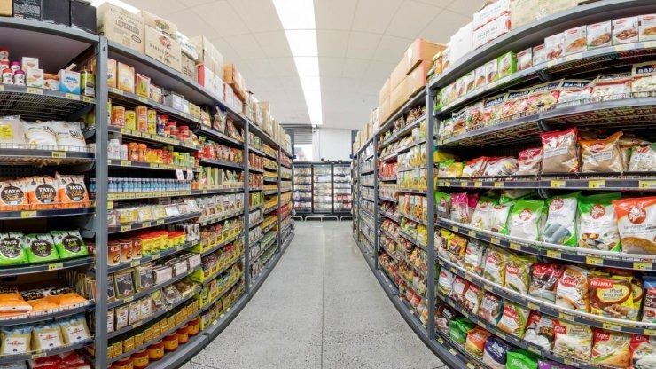Ακρίβεια: Νέα μέτρα και μείωση τιμών από σήμερα σε πάνω από 3.000 προϊόντα 108 brands στα σούπερ μάρκετ