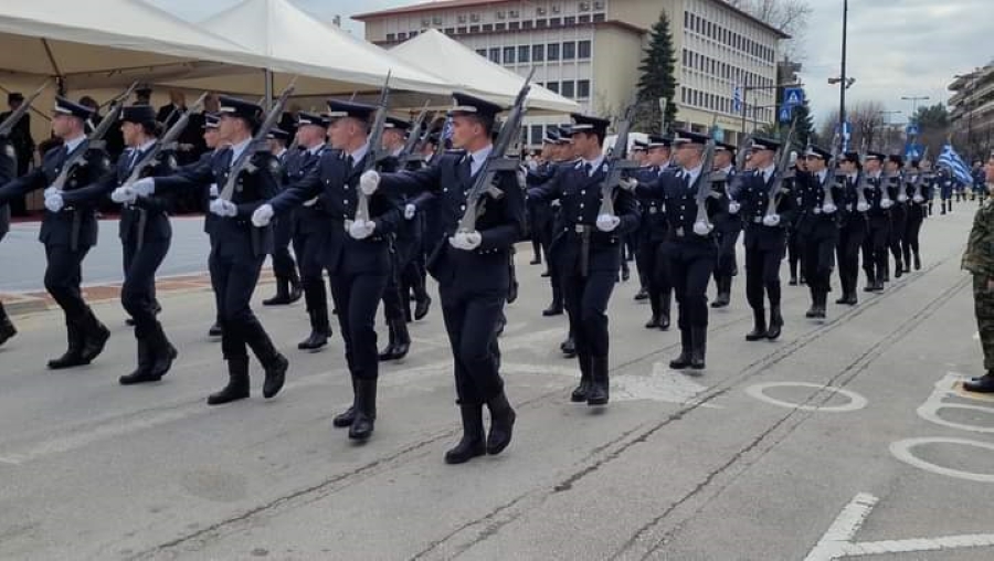 Η Σχολή Αξιωματικών Ελληνικής Αστυνομίας στην παρέλαση στα Ιωάννινα