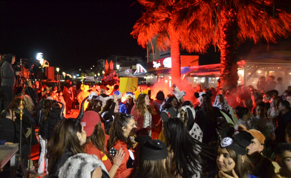 Μασκέ Disco Party από το Καρναβαλικό Κομιτάτο Πρέβεζας με DJ τον Χάρη Τσίτο
