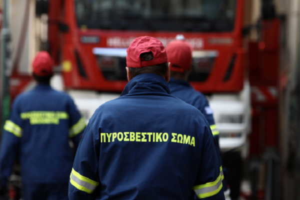 Κάηκε καμπίνα φορτηγού στην Πρέβεζα – Τυλίχθηκε στις φλόγες ενώ ήταν σταθμευμένο