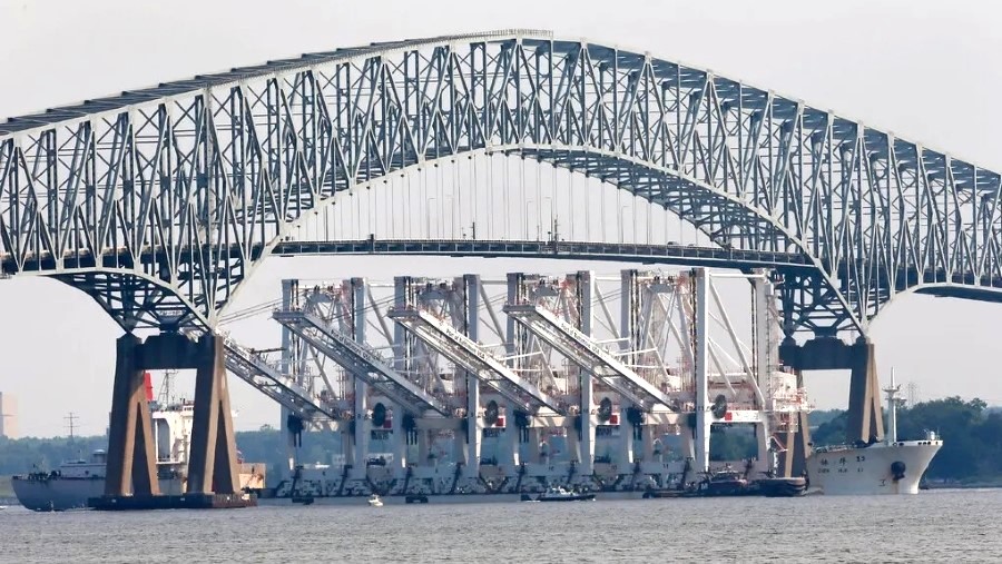 ΗΠΑ: Κατέρρευσε γέφυρα στη Βαλτιμόρη μετά από πρόσκρουση πλοίου – βίντεο