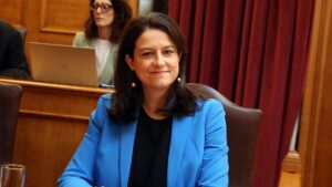 Νίκη Κεραμέως: Επεξεργαζόμαστε μείωση των ασφαλιστικών εισφορών στις υπερωρίες, στην υπερεργασία, στα νυχτερινά και στις αργίες