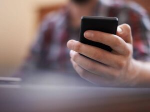 Τέλος στο πρόβλημα με τα 100 και 199 – Σε κανονική λειτουργία οι αριθμοί έκτακτης ανάγκης