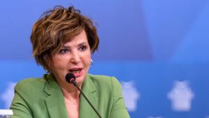 Ολ. Γεροβασίλη: Η κυβέρνηση θριαμβολογεί για πραγματογνωμοσύνη χωρίς συμπεράσματα – Το μπάζωμα στα Τέμπη δυσχεραίνει την έρευνα (βίντεο)