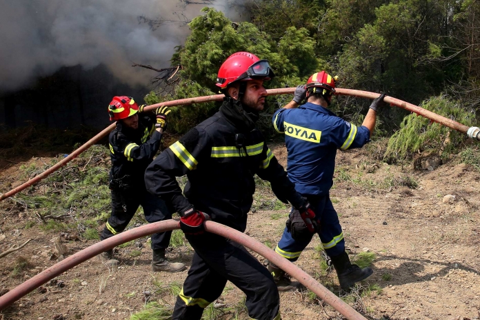 Μερόπη Τζούφη: Να μονιμοποιηθούν άμεσα οι πυροσβέστες πενταετούς υποχρέωσης