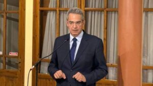 Παρουσία Πύρρου Δήμα και Πέτρου Μπελέρη η εκδήλωση για τα προβλήματα του Βορειοηπειρωτικού Ελληνισμού υπό τον Άγγελο Συρίγο