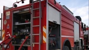 Πρωινή φωτιά σε χαμηλή βλάστηση κοντά στο γήπεδο του Κατσικά – Υπό έλεγχο η κατάσταση