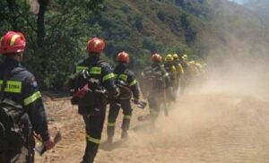 Συνεχίζεται η επιχείρηση διάσωσης του ορειβάτη στον Όλυμπο – «Το γόνατό μου έχει διαλυθεί, οι Αρχές δεν έστειλαν ελικόπτερο»