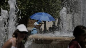 Ιατρικός Σύλλογος Αθηνών: Mέτρα προστασίας από τον καύσωνα