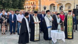 Με λαμπρότητα οι εκδηλώσεις τιμής και μνήμης στο Κομπότι