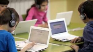 Ψηφιακό φροντιστήριο: Εγκύκλιος για δίωρα μαθήματα σε όλα τα Λύκεια