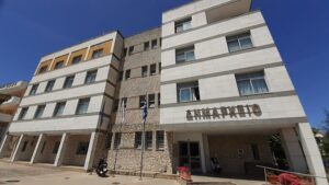 Άρτα: Οδηγίες για τη διαχείριση απορριμμάτων στις οδούς Καραπάνου και Καραϊσκάκη