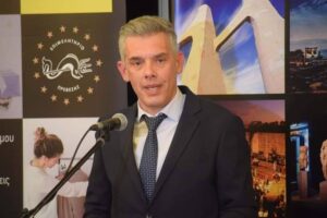 Γ. Μπούρης προς Υπουργείο: Αίτημα για νέα διαδικασία ρύθμισης οφειλών στον ΕΦΚΑ σε περισσότερες δόσεις