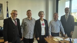 Συνάντηση ΟΙΕΛΕ με ΥΠΑΙΘΑ: «Υπάρχει θέληση για την επίλυση προβλημάτων των εκπαιδευτικών»