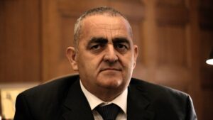Μπελέρης: Ανακαλεί τη δήλωση για Κασιδιάρη – «Δεν έχω καμία σχέση με όσα εκπροσωπεί»