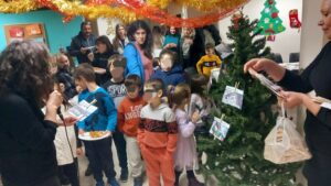 Μεγάλη Χριστουγεννιάτικη παιδική γιορτή του Εργατικού Κέντρου Ιωαννίνων