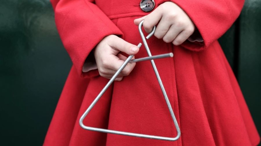 Κάλαντα: Η ιστορία και η σημασία ενός διαχρονικού ελληνικού εθίμου