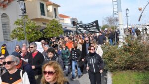 Συγκέντρωση διαμαρτυρίας στην Πρέβεζα με βασικό αίτημα την διαλεύκανση του δυστυχήματος των Τεμπών