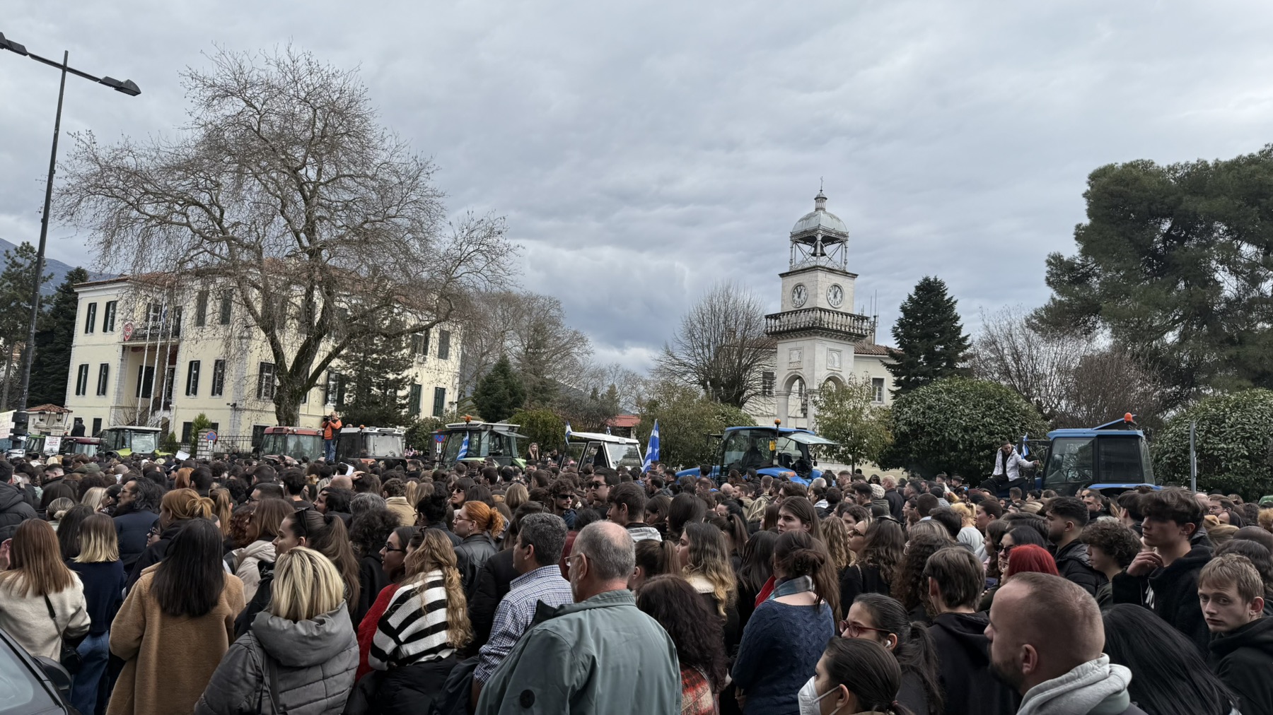 28 Φεβρουαρίου: Κάλεσμα της ΑΔΕΔΥ Ιωαννίνων σε συγκέντρωση στην Περιφέρεια Ηπείρου για τα Τέμπη