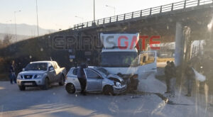 Ένας τραυματίας μετά  από σύγκρουση Ι.Χ με φορτηγό στη Μπάφρα Ιωαννίνων
