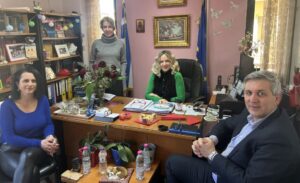 «Αρτινών Συνεργασία»: Συνάντηση με τη Διευθύντρια Α/βαθμιας Εκπαίδευσης και προτάσεις για τα σχολεία