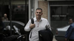 ΣΥΡΙΖΑ: «Ανασχηματισμός προσβλητικός για την ελληνική κοινωνία»