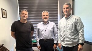 Συνάντηση του Βουλευτή Ιωαννίνων Ι. Τσίμαρη με εκπροσώπους της ΕΜΑΚ