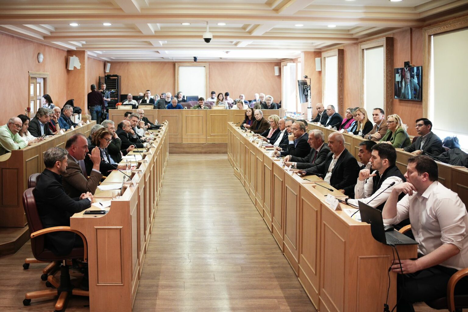 Ο Δήμος Αθηναίων ενώνει δυνάμεις με 44 Δήμους για καθαρή και φθηνή ενέργεια - Στην πρωτοβουλία μετέχει και ο Δήμος Ιωαννιτών