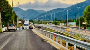 Ολοκληρώνεται η ασφαλτόστρωση των παράδρομων  στους κόμβους Μπιζανίου, Επισκοπικού και Μουσείου Βρέλλη
