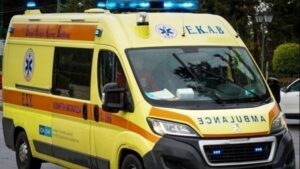 Πειραιάς: Λεωφορείο παρέσυρε 17χρονο – Κρίσιμη η κατάστασή του (video)