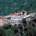 Μονή Στομίου: Στους τέσσερις οι εξαντλημένοι περιπατητές που κατέληξαν στο Κέντρο Υγείας