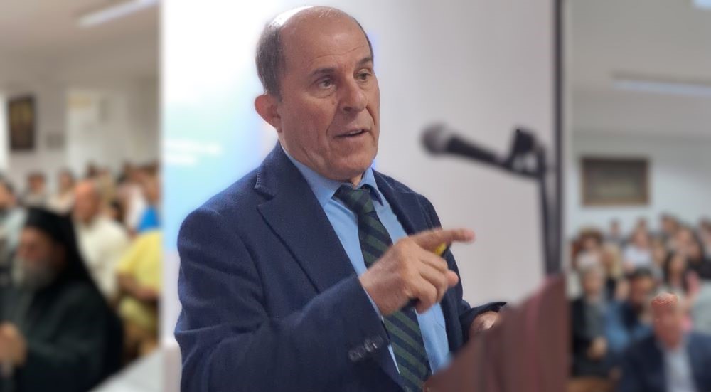 Οδοιπορικό Υγείας στην Καστρίτσα: Μια κατάμεστη αίθουσα γεμάτη γνώση και προσφορά