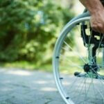 Αναπηρικά επιδόματα: Αυτόματες αυξήσεις κάθε χρόνο από το 2027 – 218.000 δικαιούχοι