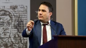 Τσουκαλάς κατά Μητσοτάκη για τη Συνταγματική Αναθεώρηση: Υποτιμά τη νοημοσύνη των πολιτών