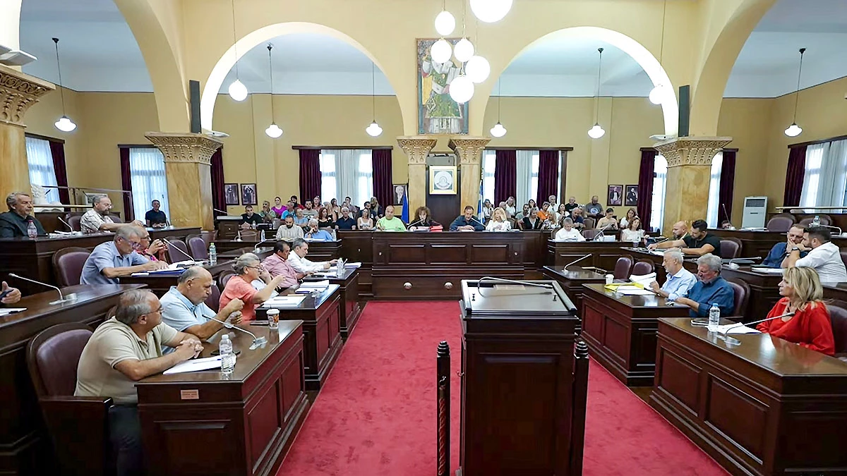 Δήμος Ιωαννιτών: Λογοδοσία με παραλίμνιο μέτωπο, πρώην στρατιωτικές φυλακές, LED και χριστουγεννιάτικες εκδηλώσεις