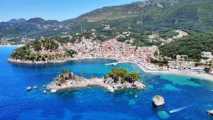 Πάργα: Έτρεχαν λύματα από τουριστική μονάδα, συνελήφθη η υπεύθυνη