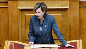 ΣΥΡΙΖΑ: Η Γεροβασίλη καταγγέλλει «ψίχουλα» και ζητά αλλαγή οικονομικής πολιτικής