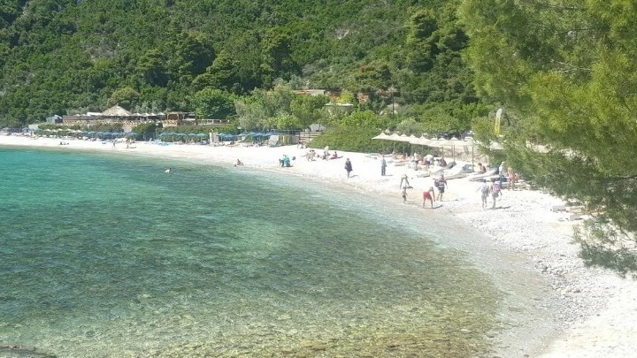 Κατάλληλες για κολύμβηση οι περισσότερες ακτές της Θεσπρωτίας