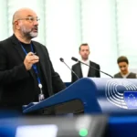 Αρναούτογλου: «Ούτε δορυφόρος της Ουάσιγκτον, ούτε όμηρος του Πεκίνου η Ευρώπη»