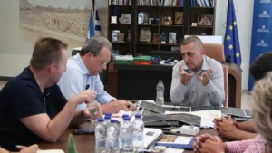 Φάμελλος: «Σκάνδαλα, κολλητοί και εγκατάλειψη της υπαίθρου – Χρειάζεται πολιτική αλλαγή»