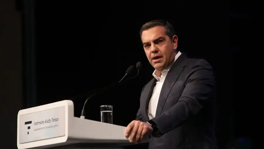 Αλέξης Τσίπρας: Αντίστροφη μέτρηση για την ομιλία στη Θεσσαλονίκη