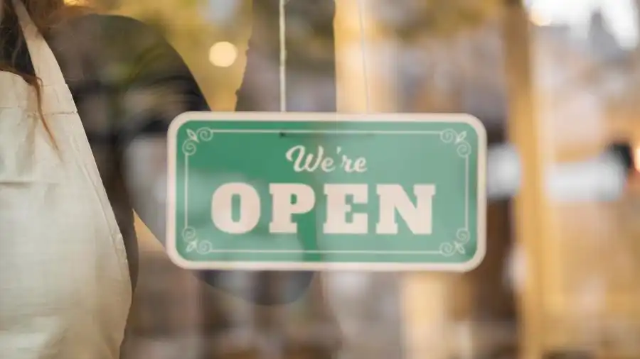 Black Friday & ανοιχτά καταστήματα: Τι ισχύει τον Δεκέμβριο – Οι τέσσερις Κυριακές