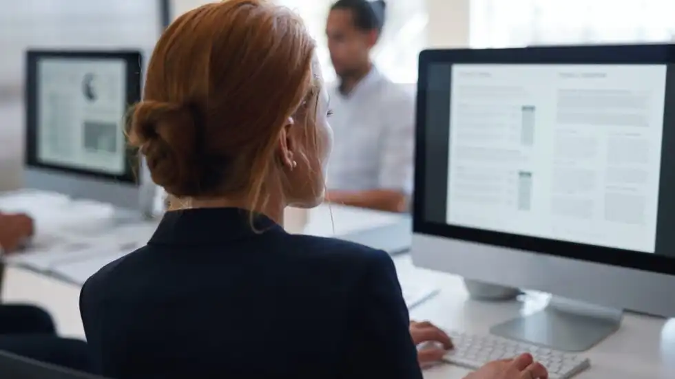 Άδεια: Οσα πρέπει να γνωρίζουν εργαζόμενοι και εργοδότες για τις αλλαγές από το 2026