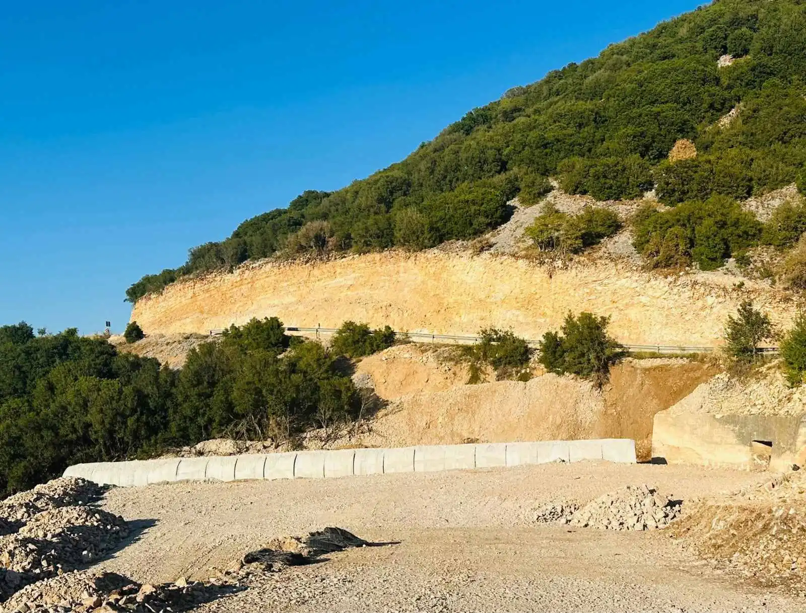 Γέφυρα Πλάκας: Με ταχύτατους ρυθμούς προχωρούν τα έργα – Τι λέει ο Αλ. Καχριμάνης