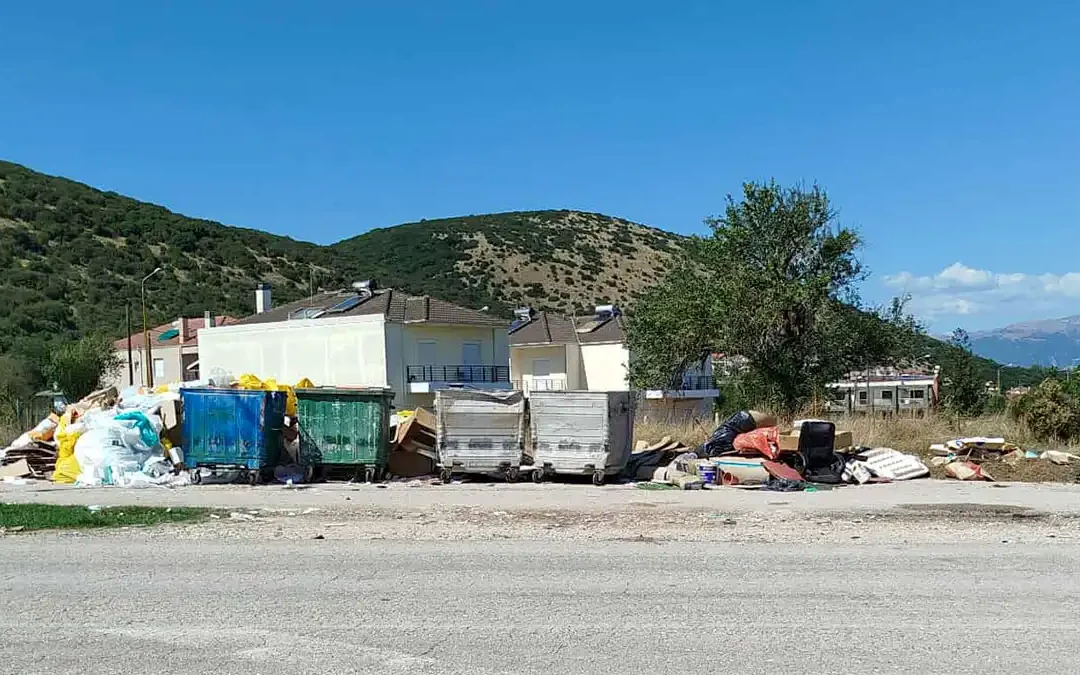 Η ΠΟΕ-ΟΤΑ καταγγέλλει ιδιωτικοποίηση της μεταφοράς απορριμμάτων στον Δήμο Ιωαννιτών