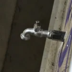 Πολύωρη διακοπή νερού στο Τσιφλικόπουλο μετά από εργασίες για οπτικές ίνες