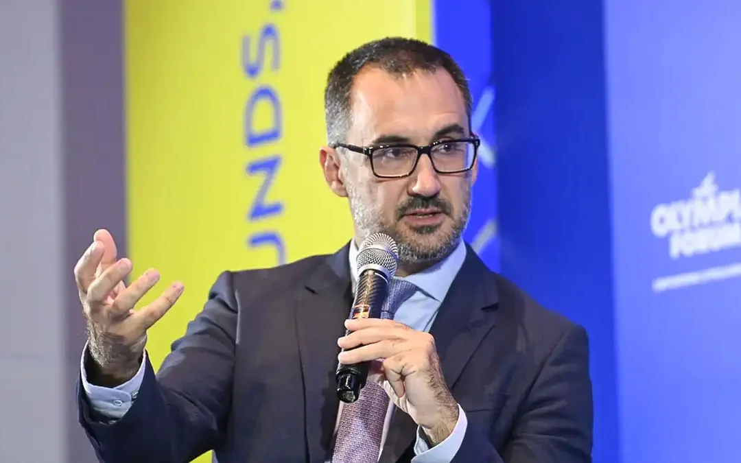 Παραιτήθηκε ο Αλέξης Χαρίτσης από την προεδρία της Νέας Αριστεράς – Ρήξη για τη στρατηγική του κόμματος