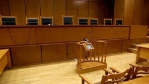 Δίκη για τις υποκλοπές: «Οι στόχοι παρακολουθήθηκαν πρώτα από την ΕΥΠ και μετά από το Predator» κατέθεσε ο δημοσιογράφος Θ.Κουκάκης